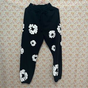 Desin Teardrop Classic
Cotton Print Casual
atpants